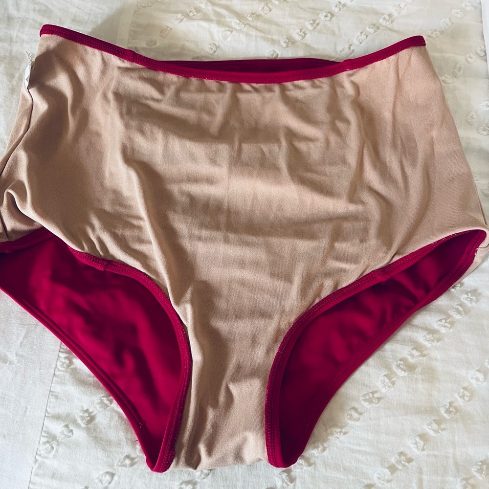KJ Rouched Bottoms - Picture 2 of 2
